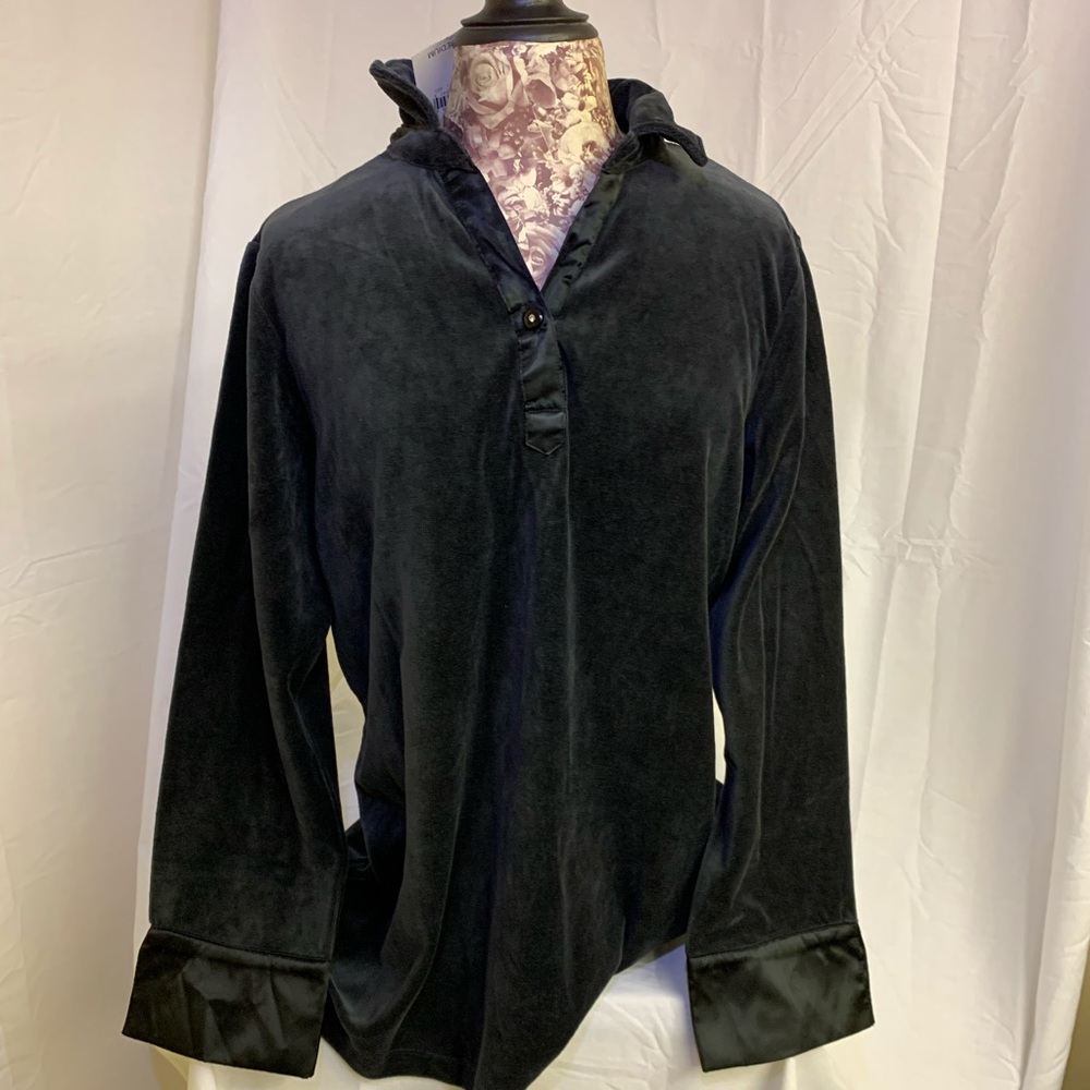 NWT Womens Sweater Classic Elements Black Size M